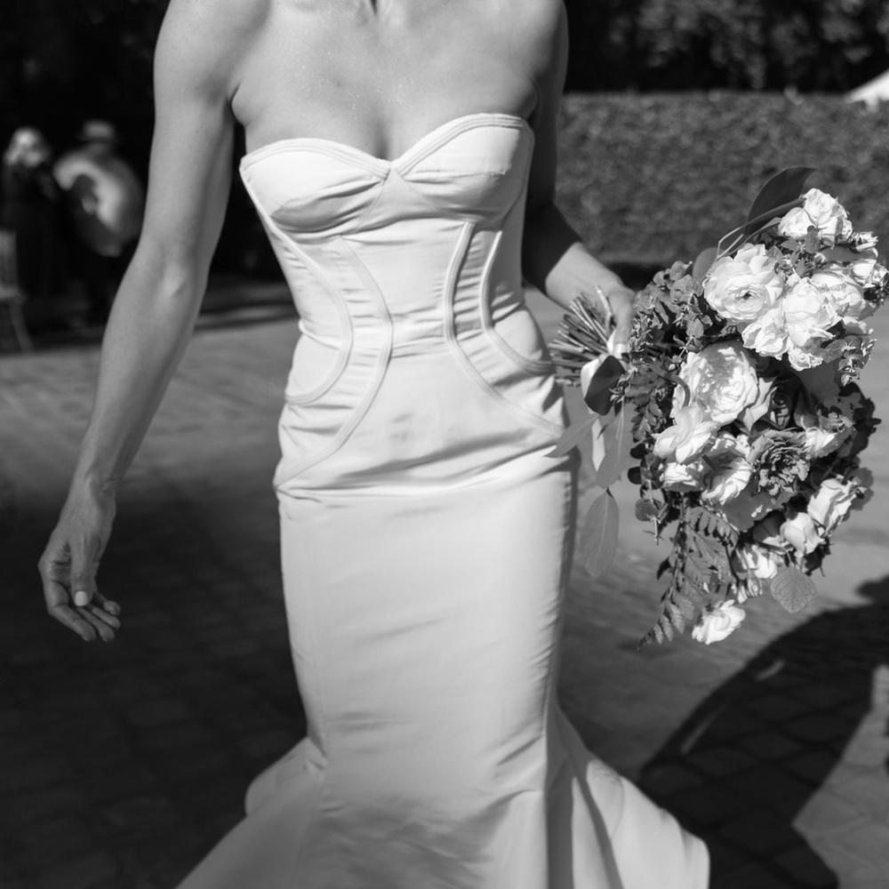 Oscar de la Renta wedding gown!